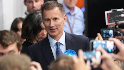 Houdini Hunt pulls off great escape amid Tory rout
