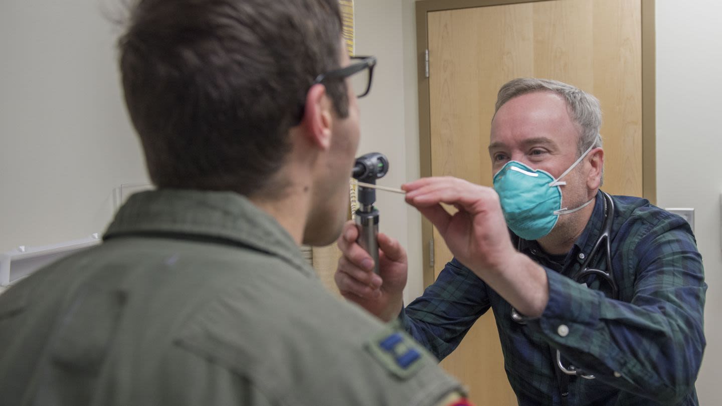 Military doctors treat patients who outrank them better, study says
