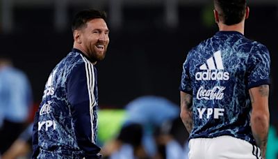 Se filtró la camiseta “pre-match” que usaría la selección argentina en la Copa América: el detalle que causó furor entre los fanáticos