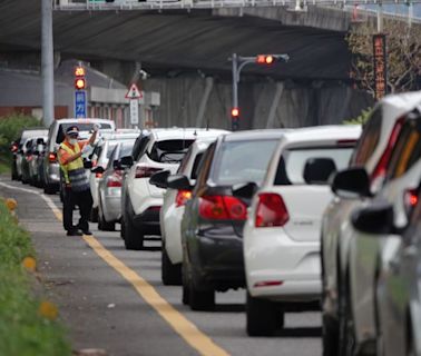 端午連假車流變1.4倍！高公局祭出7大措施 國道2時段全線暫停收費｜壹蘋新聞網