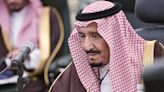 Príncipe heredero "tranquiliza a todos" sobre la salud del rey saudí, de 88 años