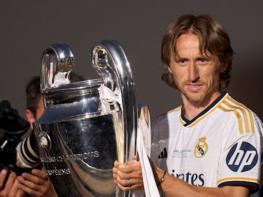 Modric, a por un año de récords: estos son todos los que tiene a su alcance el croata tras su renovación con el Real Madrid