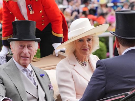 King and Queen begin two-day trip to Channel Islands