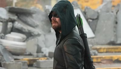 Arrow's Stephen Amell Claims Warner Bros. Killed Plans for a Movie