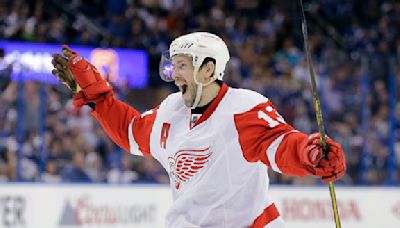 Jeremy Roenick finally gets in as former Detroit Red Wings’ Pavel Datsyuk inducted into Hockey Hall of Fame on 1st try