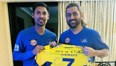 'Thanks For Everything Mahi Bhai'