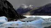 Analizan la presencia de residuos combustibles frente al glaciar Perito Moreno, en Santa Cruz