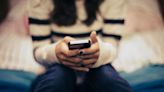 How internet addiction may affect your teen’s brain, according to a new study - WTOP News