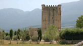 El impresionante castillo del siglo XIV que se vende por más de un millón y medio de euros