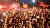 La euforia de los españoles celebrando la victoria de La Roja en la Eurocopa: "Era imposible no ganar"