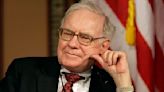 Warren Buffett Cuts Stake in Apple by 13%