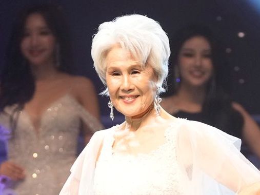 81-year-old model takes part in Miss Universe Korea pageant