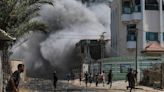 Israeli strike on Gaza school 'kills 30'