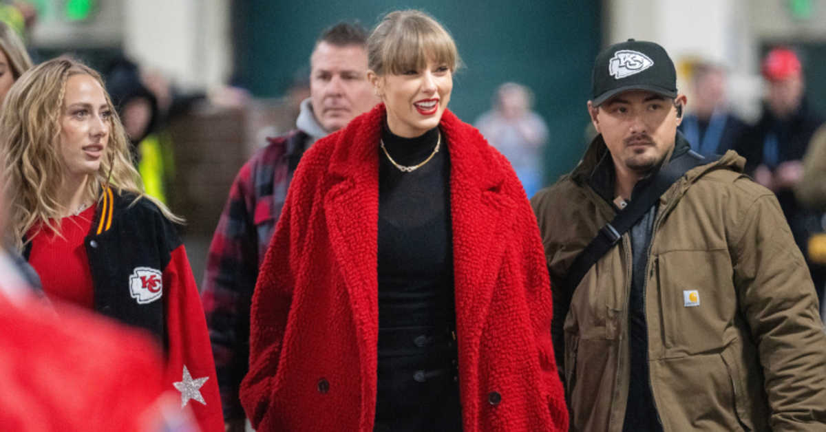 Taylor Swift Reveals Surprise Tribute to Travis Kelce During Eras Tour Concert in Dublin