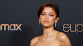 Zendaya just resurrected this controversial makeup trend on the SAG Awards red carpet