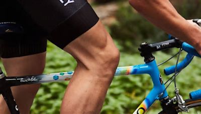 If You Experience Knee Pain While Cycling, Try This Nerve Flossing Technique