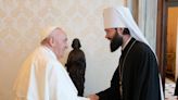 Por primera vez desde que comenzó la guerra en Ucrania, el Papa recibió a un enviado del líder religioso de Rusia