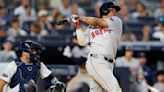 Devers puts Sox on his shoulders with 2 more HRs in Bronx