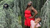 Pregnant Serena Williams and Daughter Olympia, 5, Strike a Pose Together on European Vacation