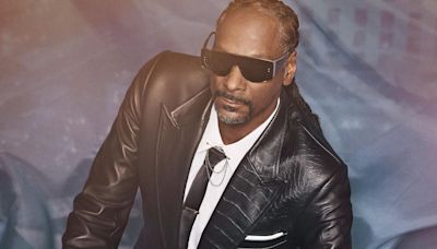 How Snoop Dogg Bet Big—On Himself