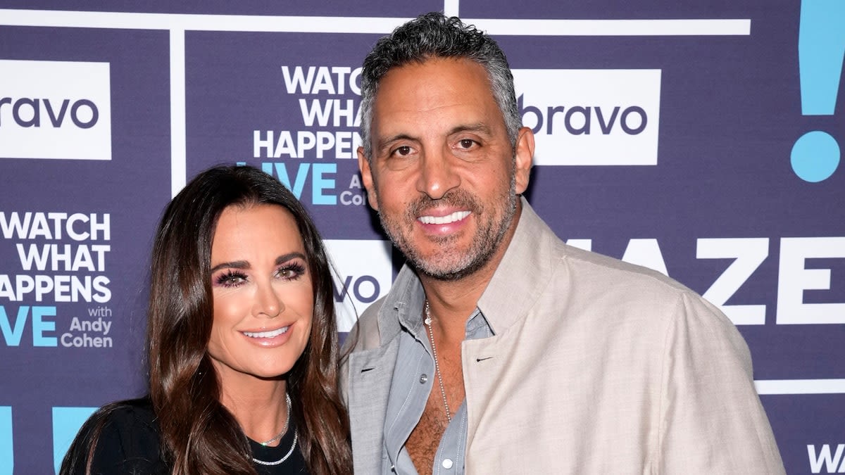 Mauricio Umansky Moves Out of Shared Home with Kyle Richards