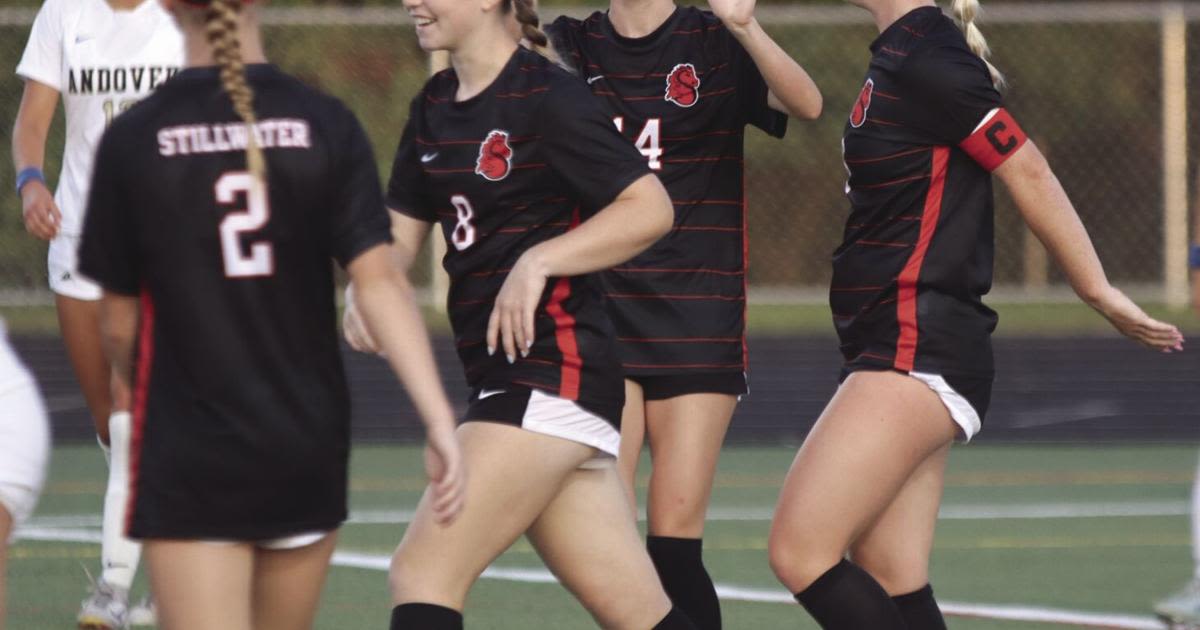 Girls soccer: Raiders hand Stillwater first loss