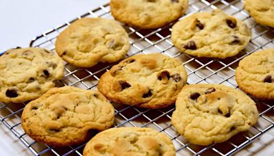 Mary Berry’s five-ingredient chocolate chip cookies bake in just 10 minutes