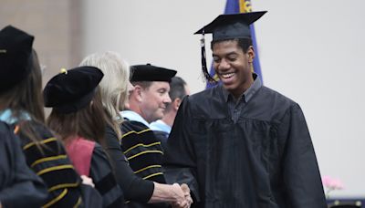 Desert Sands Unified summer graduates honored at ceremony for 'determination, resilience'