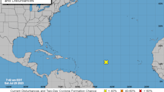 Centro Nacional de Huracanes vigila onda tropical en el Atlántico. Se puede desarrollar más