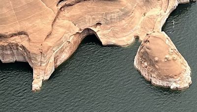 Popular arch collapses in Glen Canyon National Recreation Area