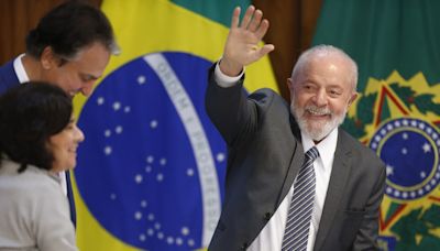Ao discursar sobre educação, Lula diz não querer supremacia branca ou negra no Brasil