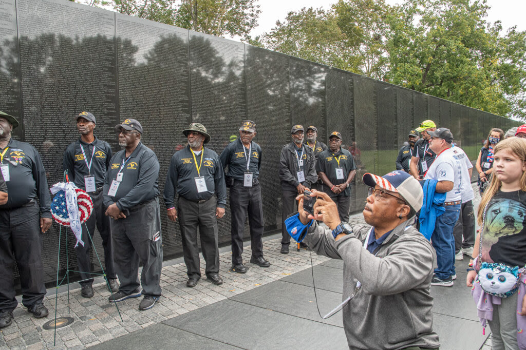 Black Georgia veterans take ‘Honor Flight’ to D.C. in Juneteenth celebration of their service