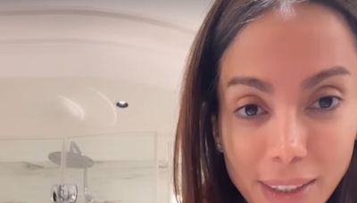 Após polêmica, Anitta fala sobre encontro com Selma Blair: 'É um amor de pessoa'