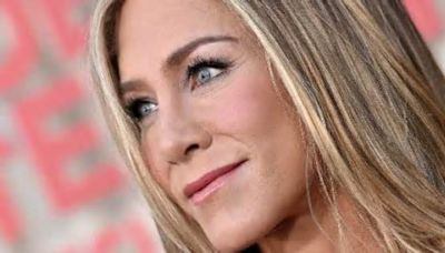 J. Aniston producirá nueva versión de Cómo eliminar a su jefe