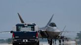 美軍多架F-22戰機跨洋飛抵南韓 韓美可能舉行聯合訓練 - 自由軍武頻道