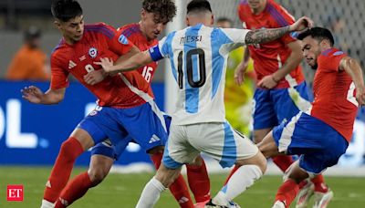 Soccer: Argentina edge Chile 1-0 to seal Copa America quarter-final place