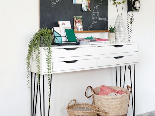 8 things a professional organiser would never keep in a hallway – and you shouldn’t either