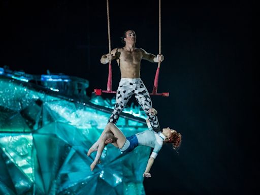 Cirque du Soleil com patinação, bolas de neve e trapézios; saiba detalhes do espetáculo que estreia no Brasil