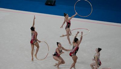 El equipo de gimnasia rítmica mexicano que salió de la guerra en Israel para clasificarse en sus primeros Juegos Olímpicos