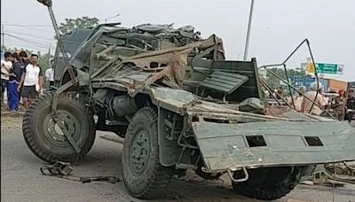 Punjab: Six soldiers injured as vehicle overturns on Jalandhar-Amritsar highway