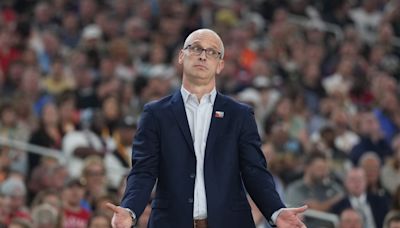 Who is Dan Hurley? Salary, record, potential contract for Lakers' top head coaching target