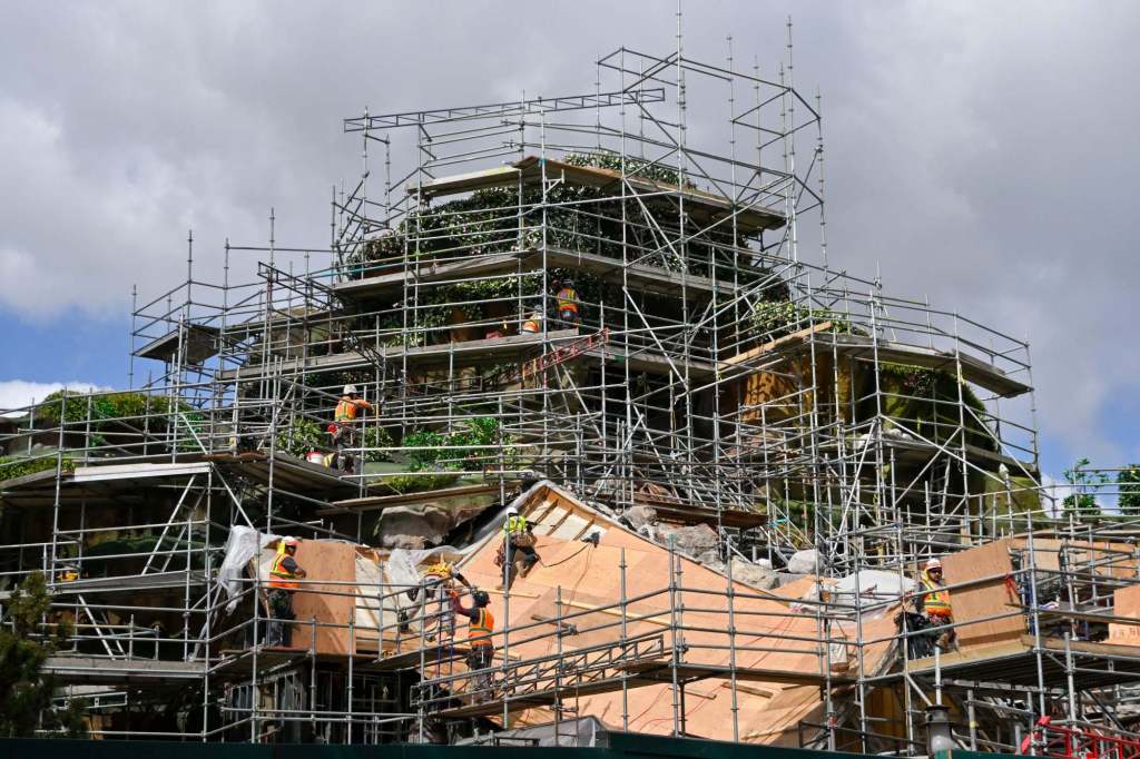 Disneyland will close another attraction, restaurant and Galaxy’s Edge entrance