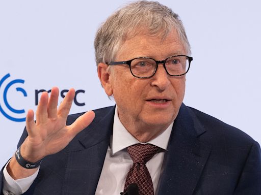 Bill Gates explica el problema número uno al que se enfrentan los jóvenes de hoy: "El daño ya está hecho"