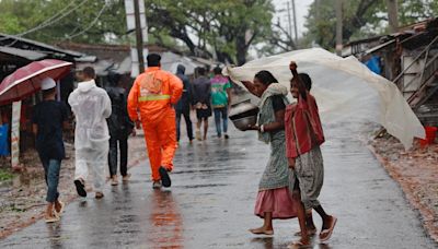 雷馬爾襲孟印度孟加拉65死 印度德里飆高溫 西北發高溫紅色警報