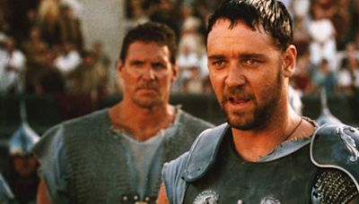 Russell Crowe Reveals What He Really Thinks Of Gladiator Getting A Sequel