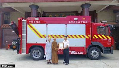 右昌寺廟捐贈高效能救助器材車 守護地方安全