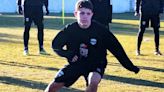 El Ogro Fabbiani convocó a un jugador de 14 años para el partido Riestra-Newell’s de Copa Argentina: el récord que podría superar