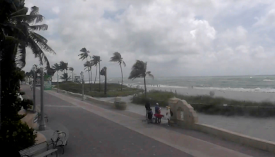 Florida Fort Myers Beach Flooding: Web Cam Video Shows Storm Surge As Debby Passes By