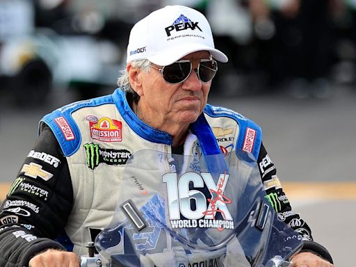 John Force still dealing with symptoms from traumatic brain injury after crash, team expresses optimism