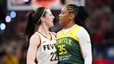 How many points did Caitlin Clark score tonight? Fever routed at home by Storm